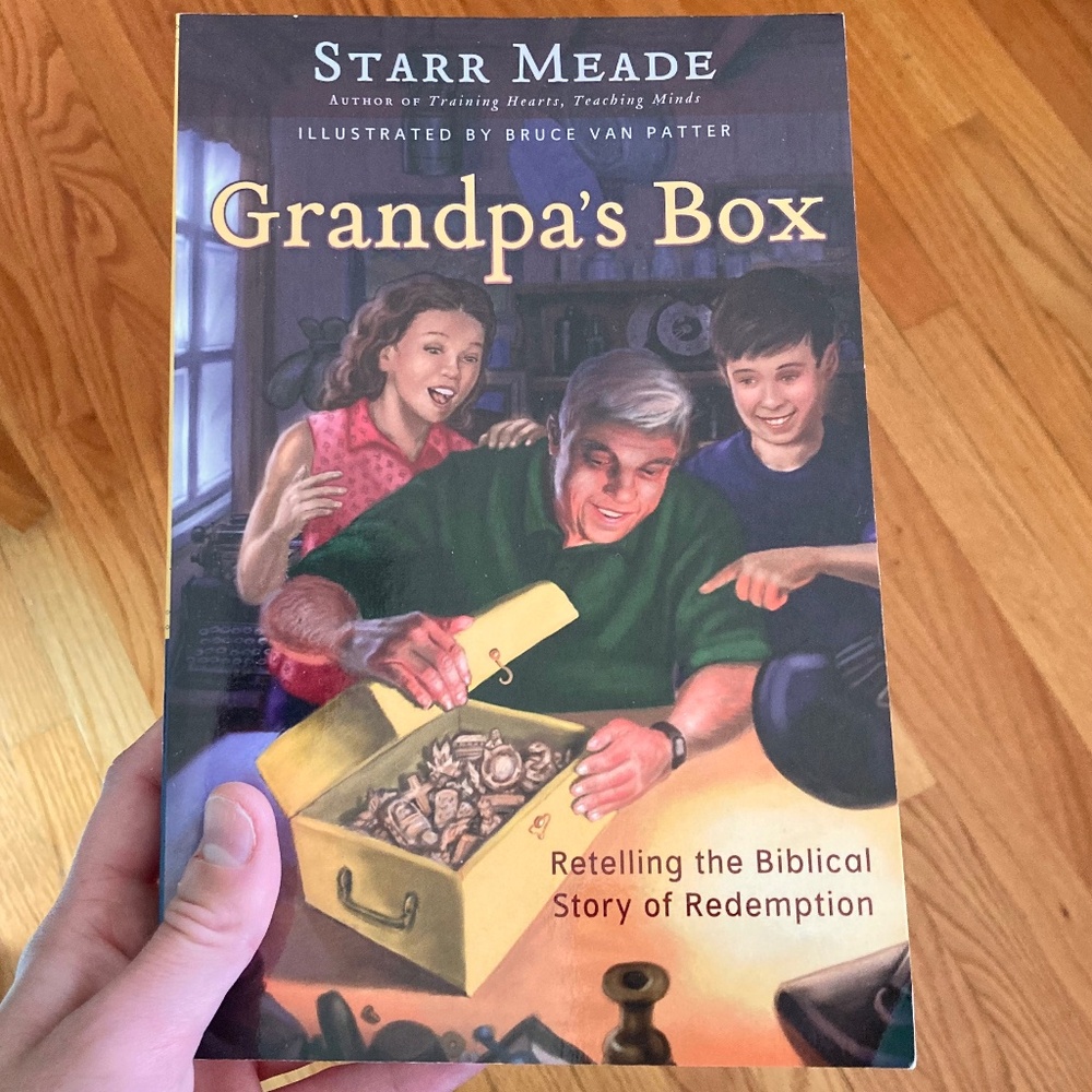 Grandpa’s Box Retelling the Bíblical Story of Redemption by Starr Meade